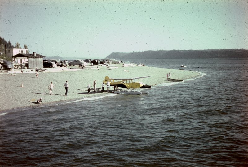 Floatplane on the Spit