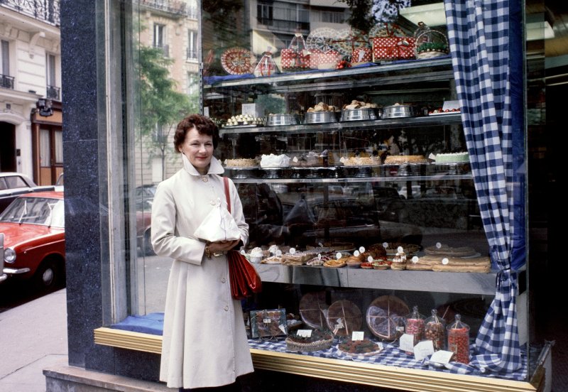 At the Pâtisserie Window