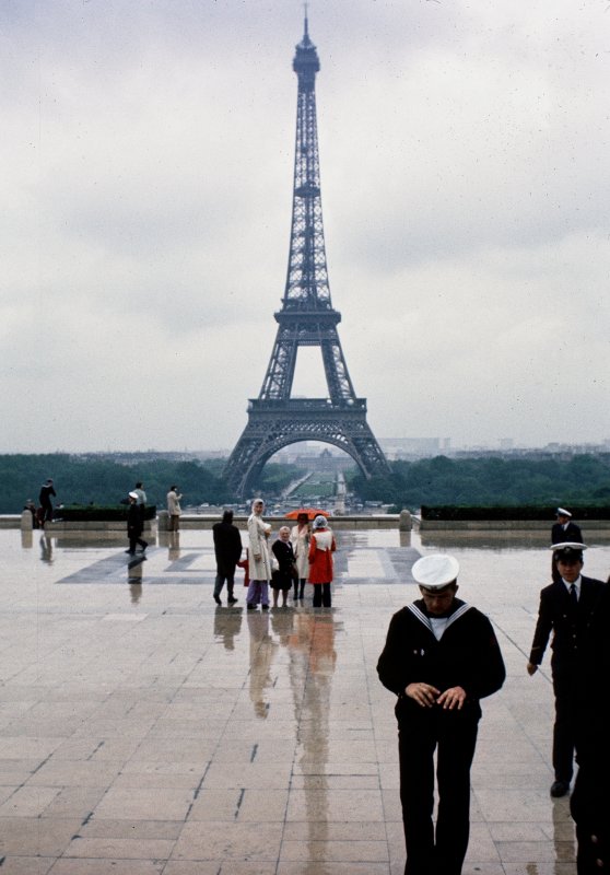 The Sailor at Trocadéro