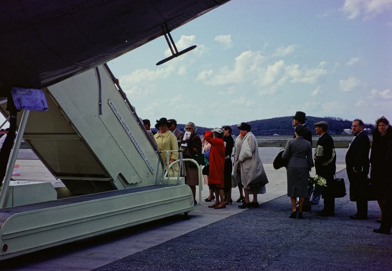 Boarding a Pan Am Boeing 707 in Bermuda