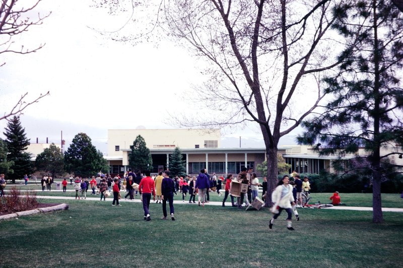 Los Alamos High School – Main Campus Lawn