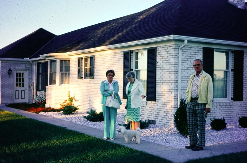 January 1977