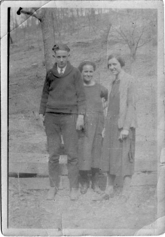 Flora, Howard & Oda
